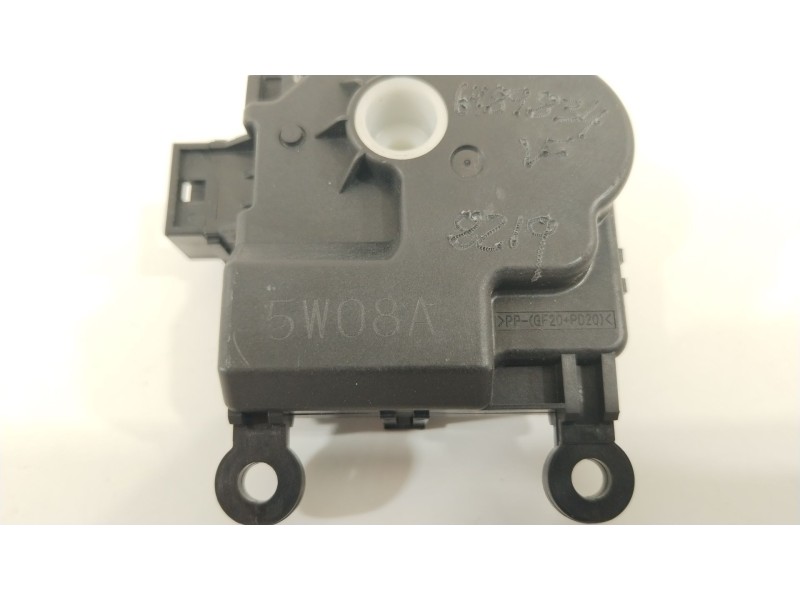 Recambio de motor apertura trampillas climatizador para mazda 2 lim. () black tech edition referencia OEM IAM 5W08A  