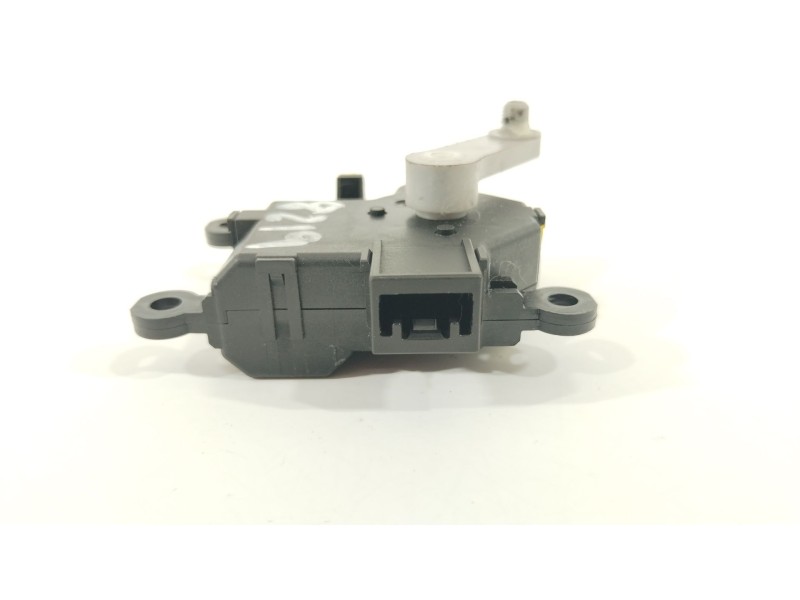 Recambio de motor apertura trampillas climatizador para mazda 2 lim. () black tech edition referencia OEM IAM 5W09C  