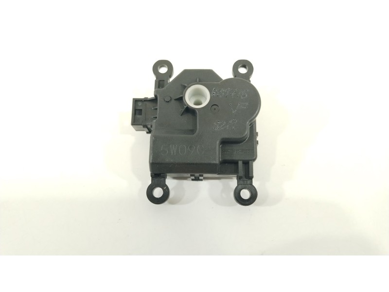 Recambio de motor apertura trampillas climatizador para mazda 2 lim. () black tech edition referencia OEM IAM 5W09C  