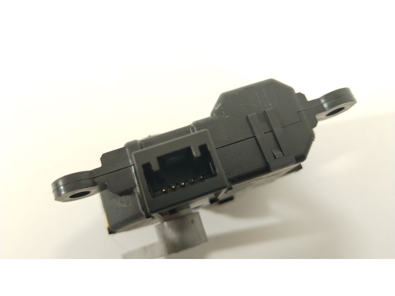 Recambio de motor apertura trampillas climatizador para mazda 2 lim. () black tech edition referencia OEM IAM 5W09C  