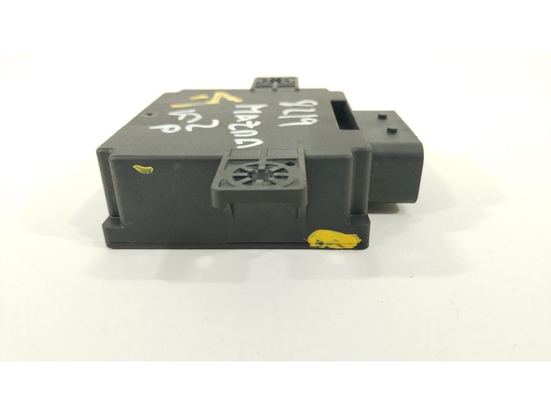 Recambio de modulo electronico para mazda 2 lim. () black tech edition referencia OEM IAM PE0318572  