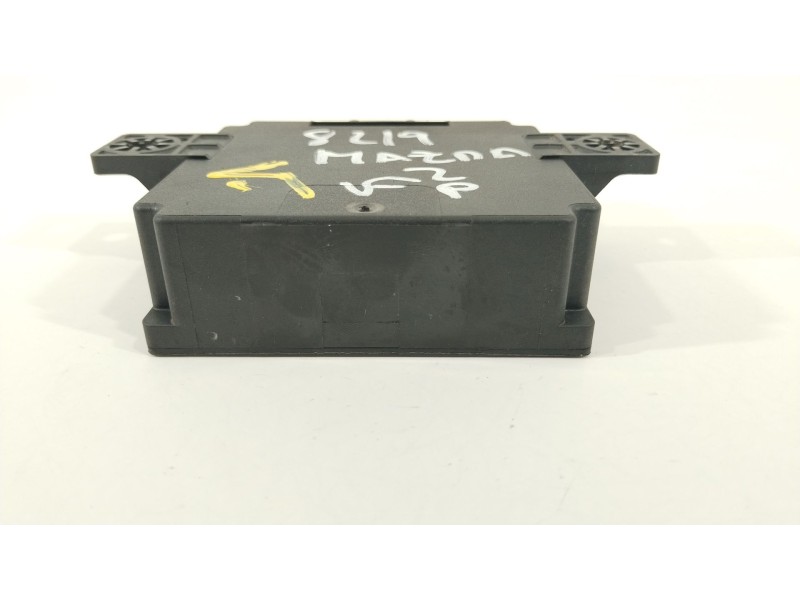 Recambio de modulo electronico para mazda 2 lim. () black tech edition referencia OEM IAM PE0318572  