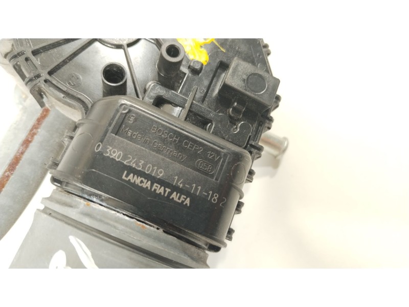 Recambio de motor limpia delantero para alfa romeo giulietta (191) sprint referencia OEM IAM 50509396  