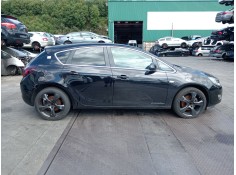 opel astra j (p10) del año 2010