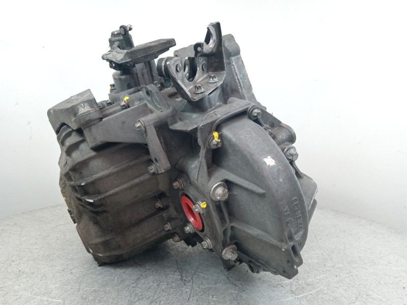 Recambio de caja cambios para opel astra gtc cosmo referencia OEM IAM M32  