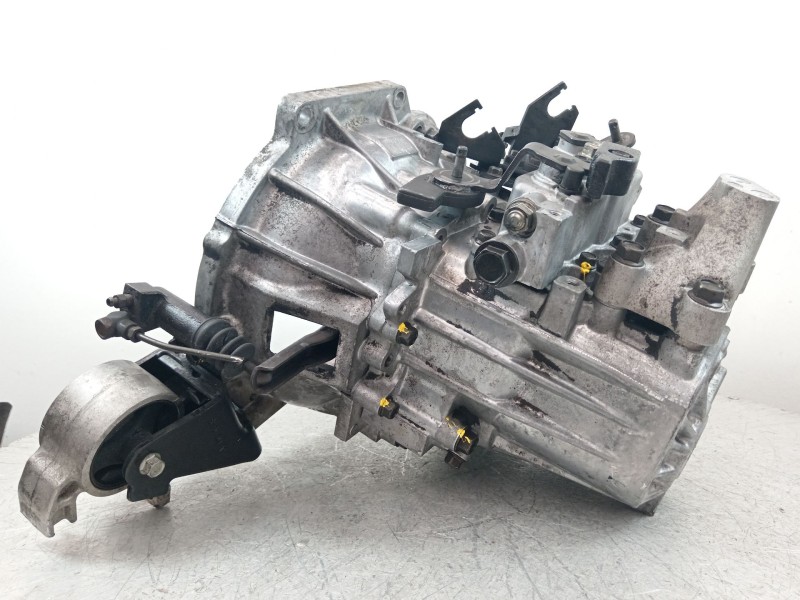 Recambio de caja cambios para kia rio 1.4 ex1 referencia OEM IAM R51873  