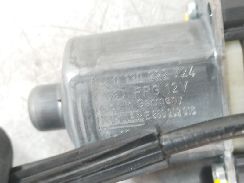 Recambio de elevalunas trasero derecho para seat leon (5f1) style referencia OEM IAM 5F4839462C  5Q0959812A