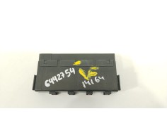 Recambio de caja reles / fusibles para toyota auris (_e18_) 1.6 (zre181_, zre185_) referencia OEM IAM 8264147020  72818502 2