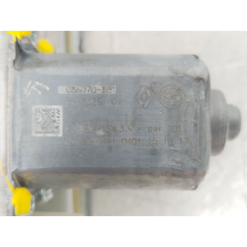 Recambio de elevalunas trasero derecho para nissan qashqai ii (j11, j11_) 1.5 dci referencia OEM IAM 82700HV00A  C86070101