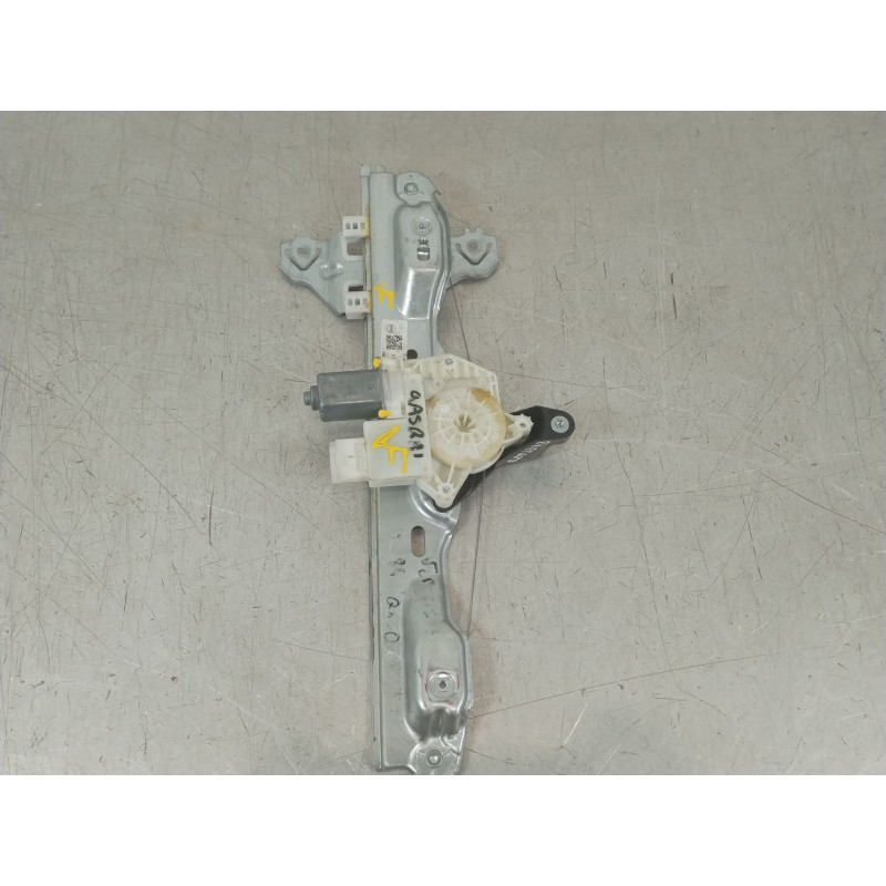 Recambio de elevalunas trasero izquierdo para nissan qashqai (j11) 1.6 dci turbodiesel cat referencia OEM IAM 82701HV00C  E06029