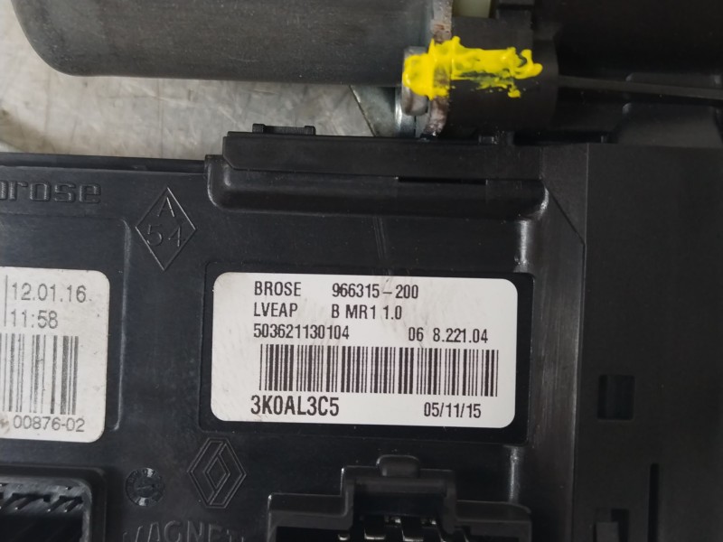 Recambio de elevalunas delantero izquierdo para renault scenic iii expression referencia OEM IAM 807311050R  