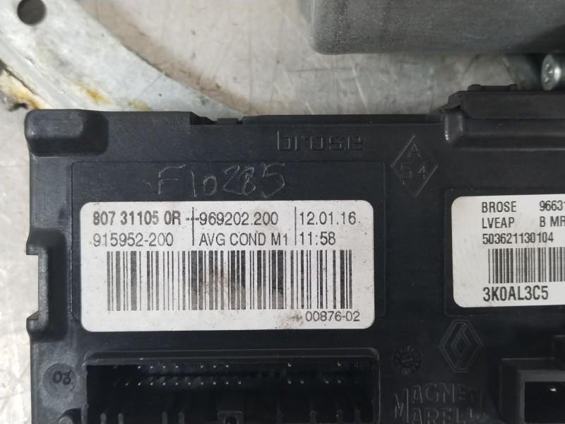 Recambio de elevalunas delantero izquierdo para renault scenic iii expression referencia OEM IAM 807311050R  