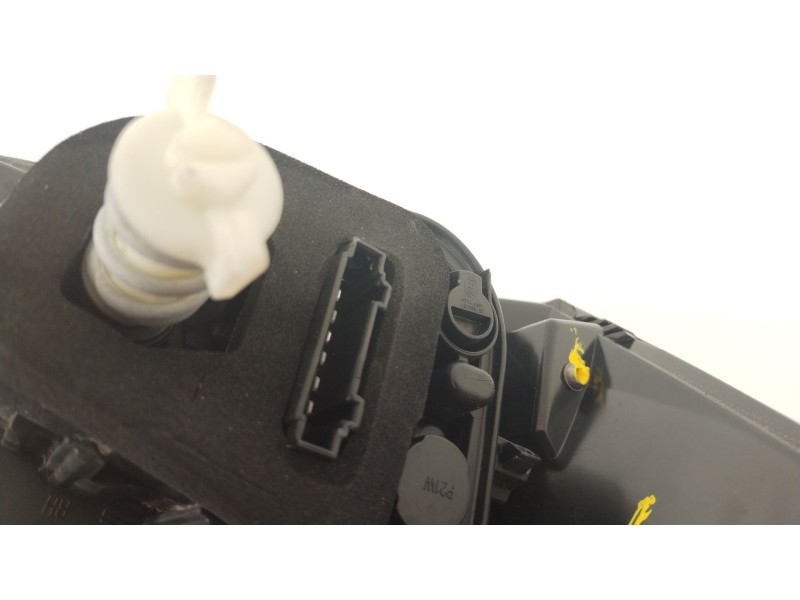 Recambio de piloto trasero derecho para seat ibiza v (kj1, kjg) 1.0 tsi referencia OEM IAM 6F0945208H  