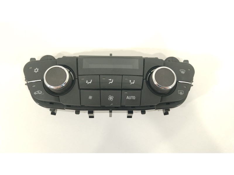Recambio de mando climatizador para opel insignia sports tourer 2.0 16v cdti referencia OEM IAM 13273097  
