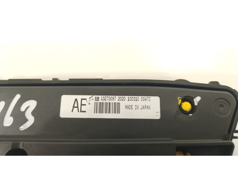 Recambio de mando climatizador para opel insignia sports tourer 2.0 16v cdti referencia OEM IAM 13273097  