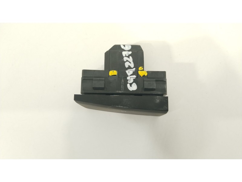 Recambio de interruptor para opel insignia sports tourer 2.0 16v cdti referencia OEM IAM 12352070  