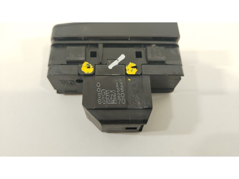 Recambio de interruptor para opel insignia sports tourer 2.0 16v cdti referencia OEM IAM 12352070  