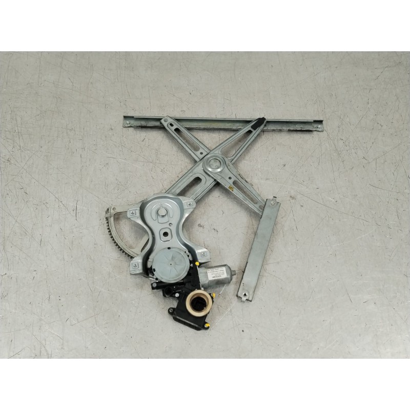 Recambio de elevalunas delantero izquierdo para toyota yaris (_p9_) 1.4 d-4d (nlp90_) referencia OEM IAM 857020F010  983712100