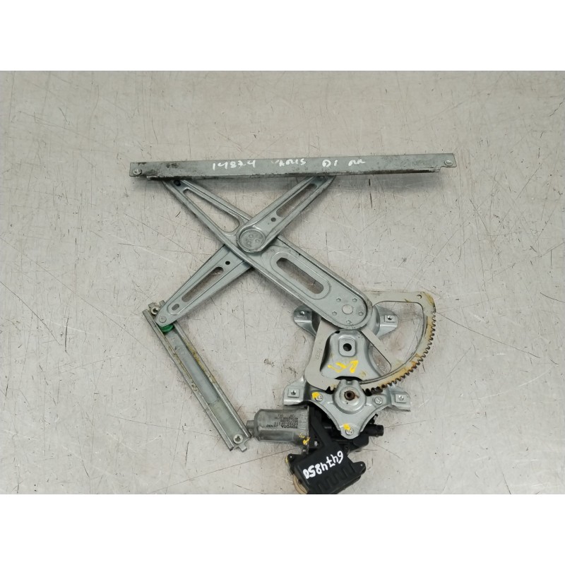 Recambio de elevalunas delantero izquierdo para toyota yaris (_p9_) 1.4 d-4d (nlp90_) referencia OEM IAM 857020F010  983712100