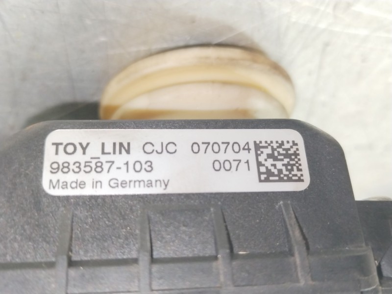 Recambio de elevalunas delantero izquierdo para toyota yaris (_p9_) 1.4 d-4d (nlp90_) referencia OEM IAM 857020F010  983712100