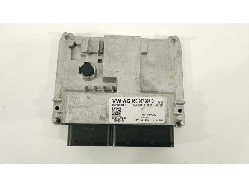 Recambio de centralita motor uce para seat ibiza v (kj1, kjg) 1.0 tsi referencia OEM IAM 05C907394D  