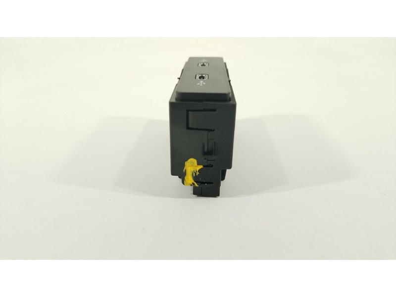 Recambio de modulo electronico para seat ibiza v (kj1, kjg) 1.0 tsi referencia OEM IAM 575035736A  