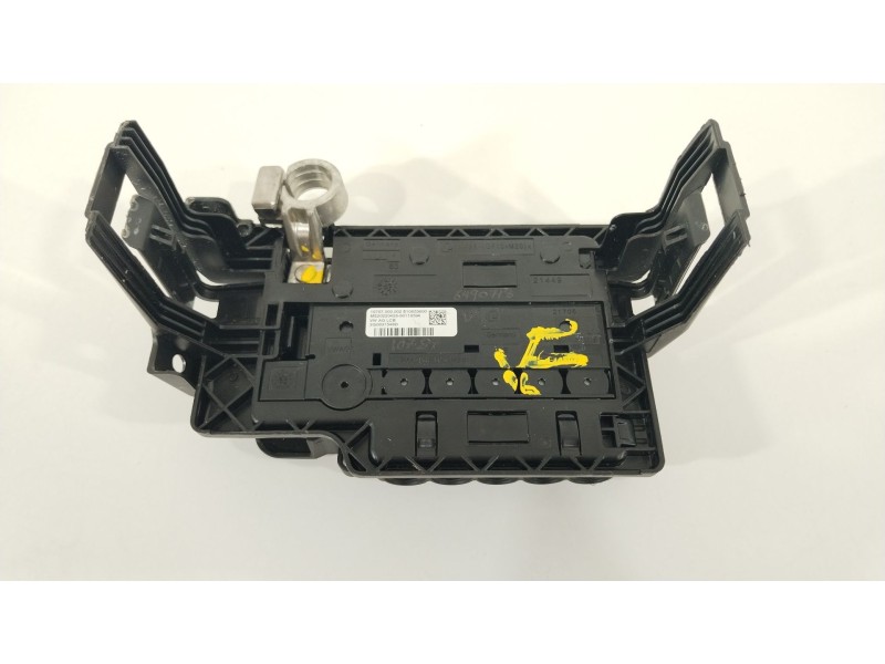 Recambio de caja reles / fusibles para seat ibiza v (kj1, kjg) 1.0 tsi referencia OEM IAM 2Q0937548D  