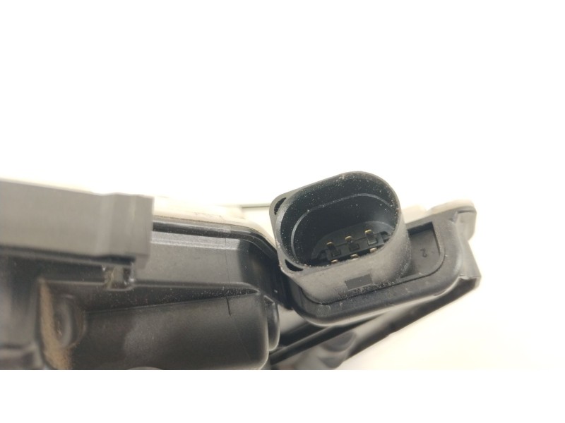 Recambio de cerradura puerta delantera derecha para volkswagen scirocco iii (137, 138) 2.0 tfsi referencia OEM IAM 5N1837016A  