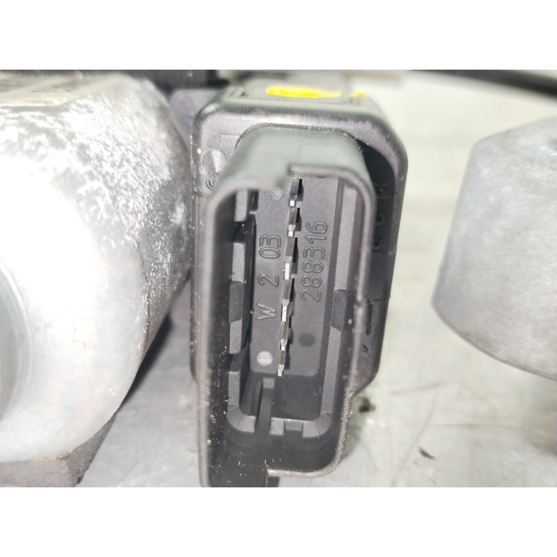 Recambio de elevalunas delantero derecho para renault megane ii (bm0/1_, cm0/1_) 1.5 dci (bm02, bm13, bm2a, cm02, cm13) referenc