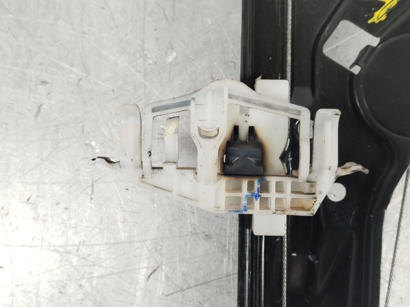 Recambio de elevalunas delantero derecho para ford ka (ccu) grand prix iii referencia OEM IAM 51974459  