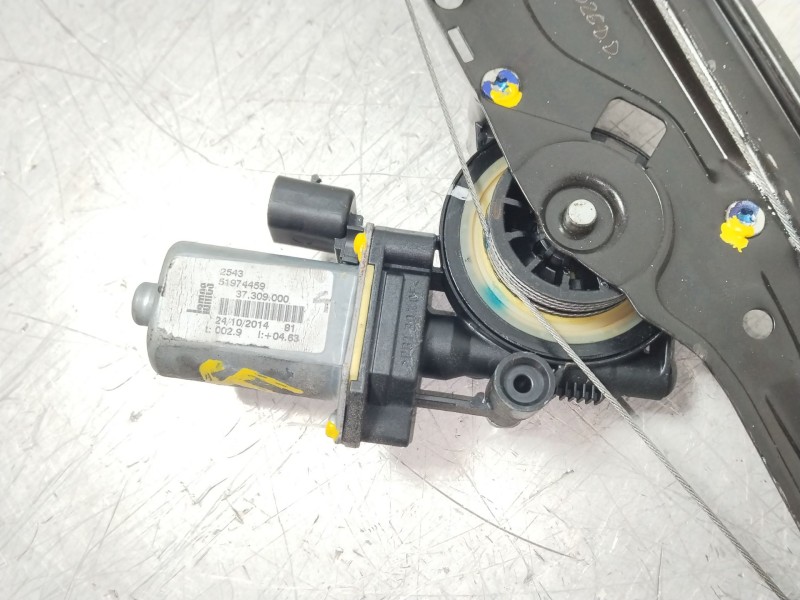 Recambio de elevalunas delantero derecho para ford ka (ccu) grand prix iii referencia OEM IAM 51974459  