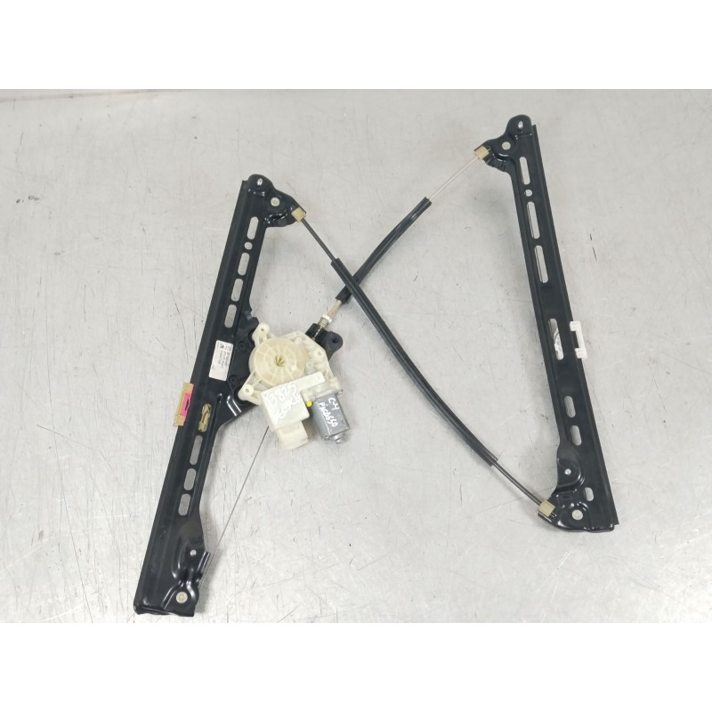 Recambio de elevalunas delantero derecho para citroën c4 picasso ii 1.6 bluehdi 120 referencia OEM IAM 9675924680  