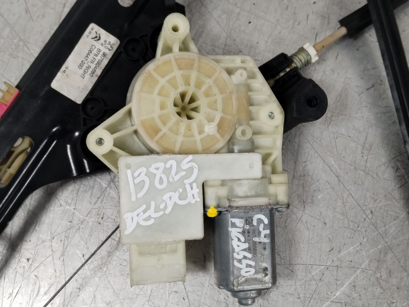 Recambio de elevalunas delantero derecho para citroën c4 picasso ii 1.6 bluehdi 120 referencia OEM IAM 9675924680  