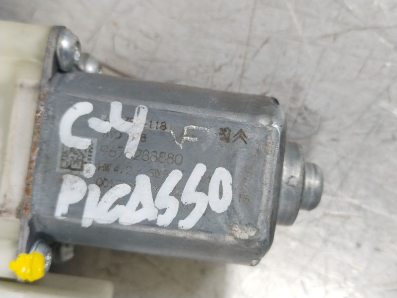 Recambio de elevalunas delantero derecho para citroën c4 picasso ii 1.6 bluehdi 120 referencia OEM IAM 9675924680  