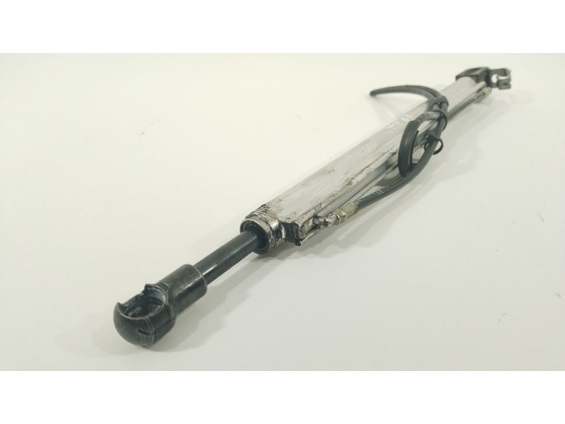 Recambio de amortiguadores maletero / porton para peugeot 307 cc (s1) 2.0 referencia OEM IAM 1540030G  