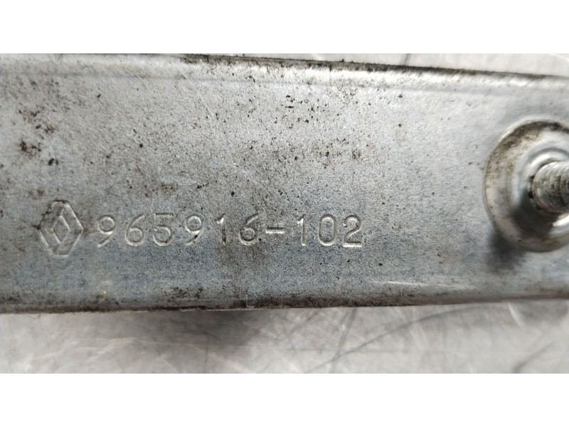 Recambio de elevalunas delantero derecho para renault scenic iii expression referencia OEM IAM 807212569R  807302741R