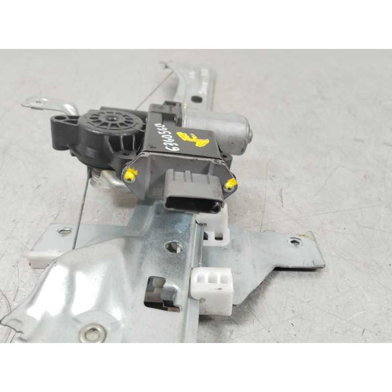 Recambio de elevalunas trasero derecho para peugeot 3008 monospace (0u_) 2.0 hdi hybrid4 referencia OEM IAM 9682808680  91202810