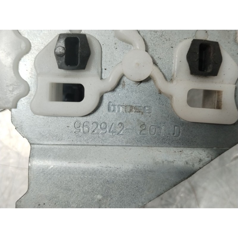 Recambio de elevalunas trasero derecho para peugeot 3008 monospace (0u_) 2.0 hdi hybrid4 referencia OEM IAM 9682808680  91202810