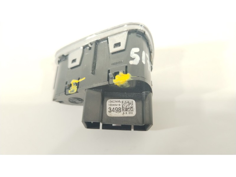 Recambio de mando multifuncion para opel adam unlimited ecoflex referencia OEM IAM 13423498  10093418