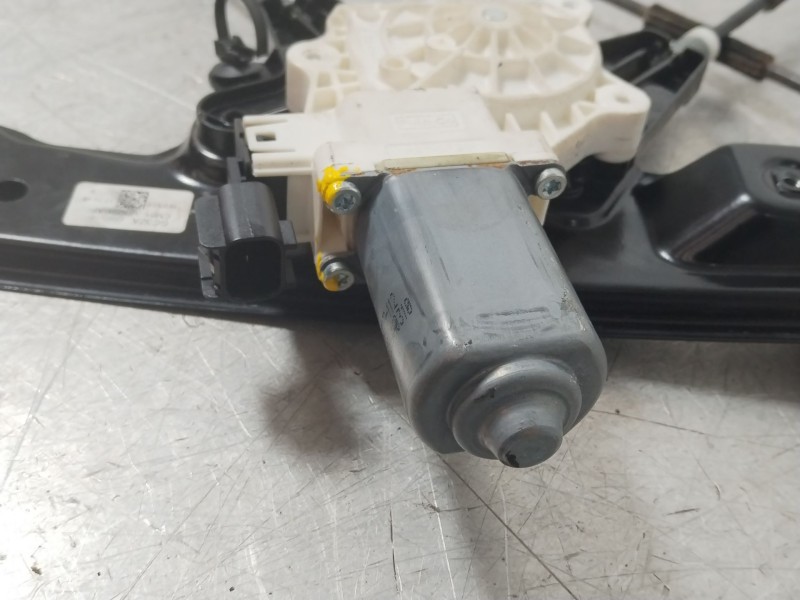 Recambio de elevalunas delantero izquierdo para ford focus active referencia OEM IAM CM51A23201AF  