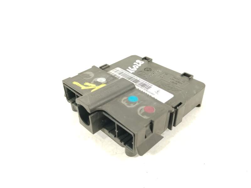 CAJA RELES / FUSIBLES 61149136723 6114913672304 V4913672304