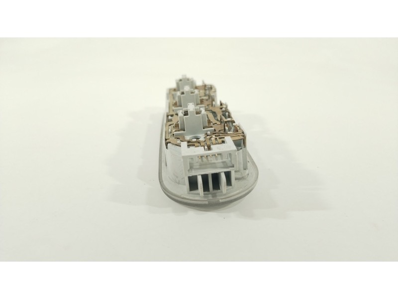 Recambio de luz interior para nissan qashqai (j11) referencia OEM IAM B2430HV02C  