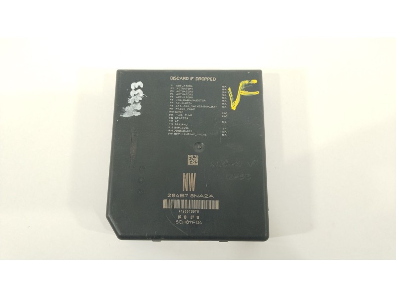 Recambio de caja reles / fusibles para nissan qashqai (j11) referencia OEM IAM 284B75NA2A  