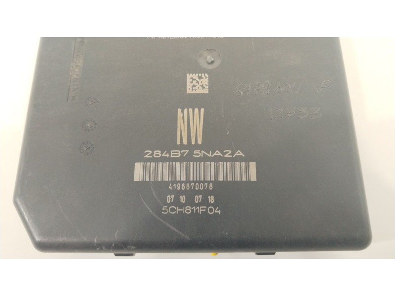 Recambio de caja reles / fusibles para nissan qashqai (j11) referencia OEM IAM 284B75NA2A  