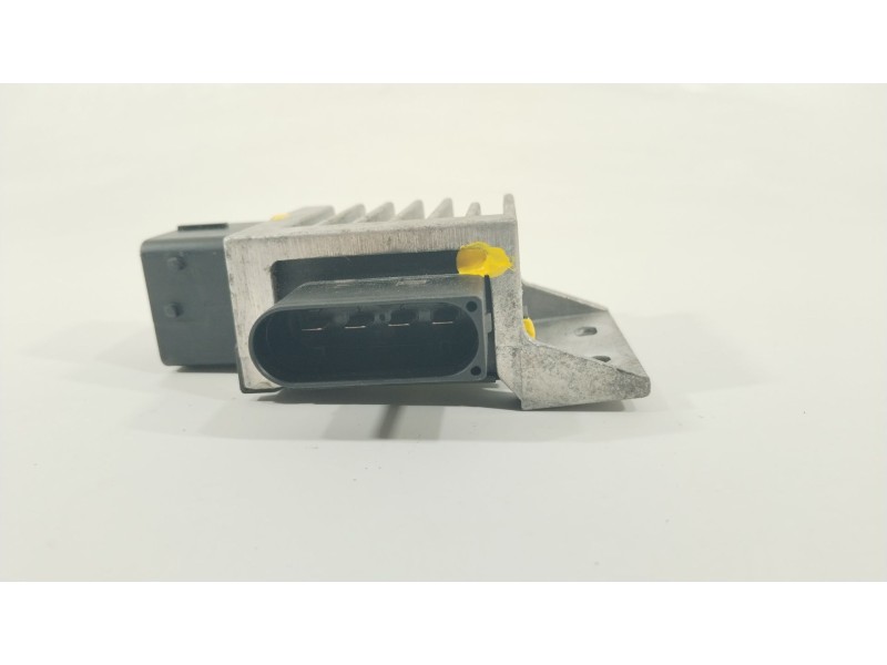 Recambio de caja precalentamiento para nissan qashqai (j11) referencia OEM IAM 271203982R  