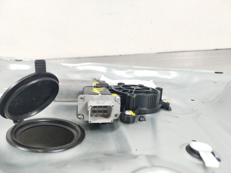 Recambio de elevalunas delantero izquierdo para alfa romeo giulietta (191) sprint referencia OEM IAM 0505313690  72019003