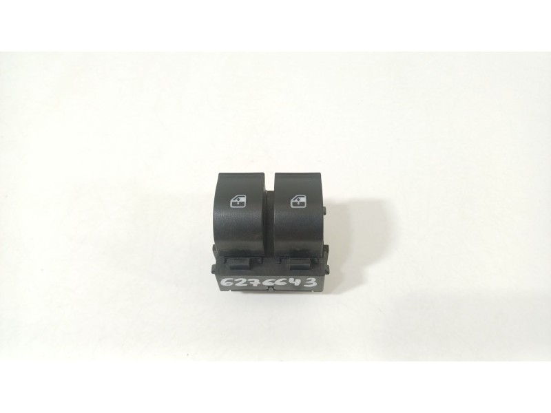 Recambio de mando elevalunas delantero izquierdo para fiat bravo (198) 1.4 16v active referencia OEM IAM 735441807  08508C144