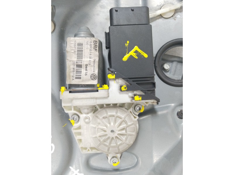 Recambio de elevalunas delantero derecho para seat toledo ii (1m2) 1.9 tdi referencia OEM IAM 1M0837756  1C1959802A