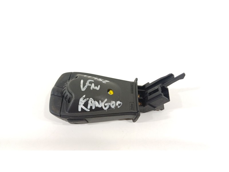 Recambio de mando multifuncion para renault express rjk/fd0/ab6ua1ec2110 referencia OEM IAM 255522187R  