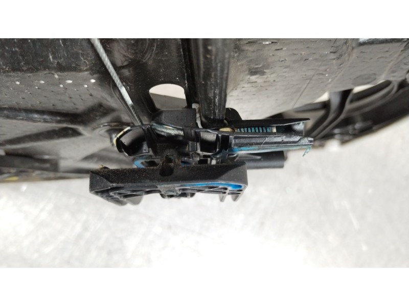 Recambio de elevalunas delantero derecho para ford focus st-line referencia OEM IAM JX7BA23200CD  JX7B14A389BA